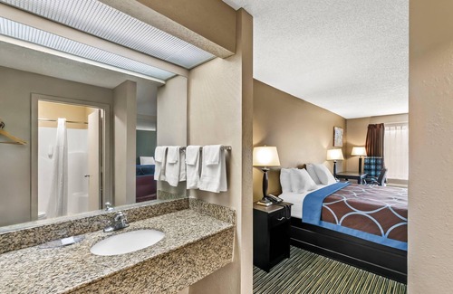 Elberton Hotel | Econo Lodge Elberton