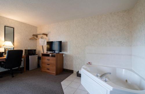 Canandaigua Hotel | Econo Lodge Inn & Suites Canandaigua - Finger Lakes Area