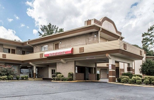 Macon Hotel | Econo Lodge Macon