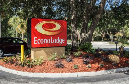 Palm Coast Cabin | Econo Lodge Palm Coast Central