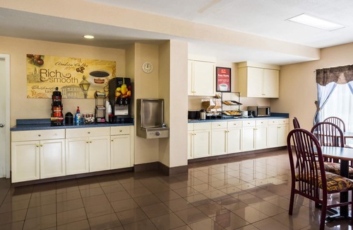 Picayune Hotel | Econo Lodge Picayune