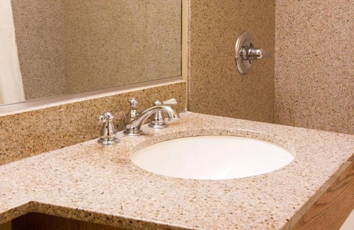 Downtown Portland Hotel | Econo Lodge Portland Downtown