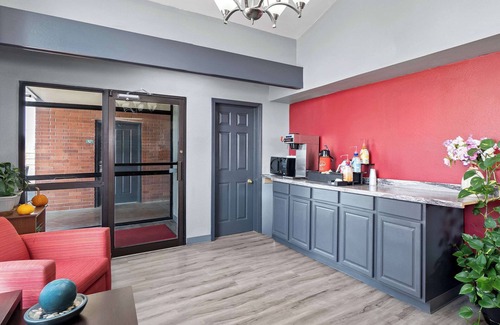 Kennett Hotel | Econo Lodge