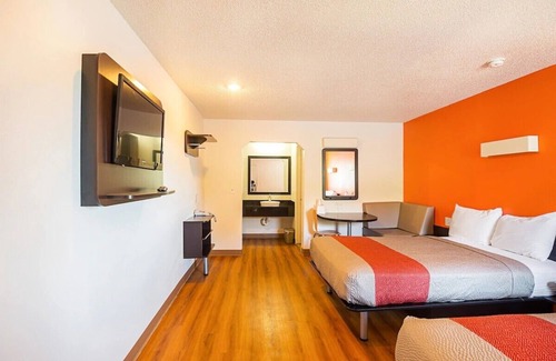 Blue Springs Hotel | Economy Hotel Kansas City