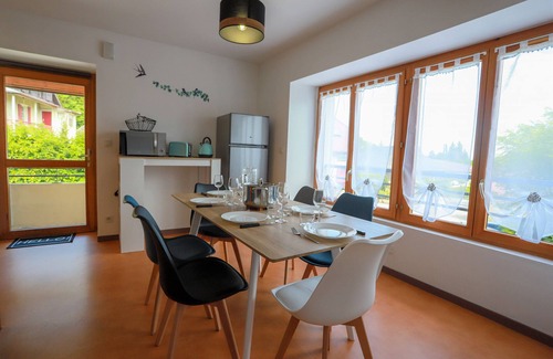Cessenaz Apartment | Ecrin Vue Lac
