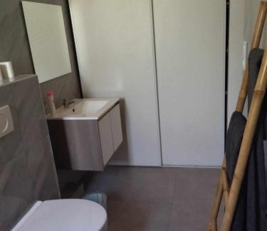 Pont Royal House | Ecurie Le Pas du Loup