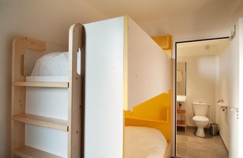 Dol-de-Bretagne Hotel | Edd Hostel