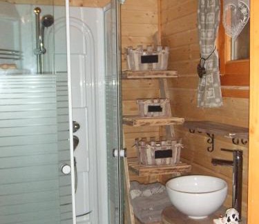 Gedre House | Edelweiss - Reves Douillets