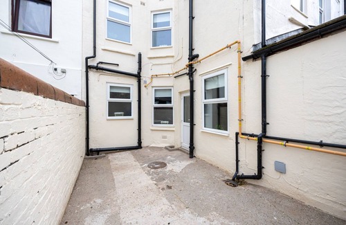 Morecambe Apartment | Eden Bay Apt 1 - Eden