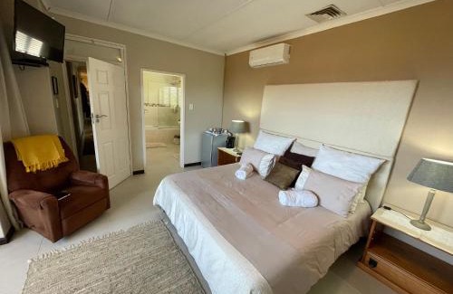 La Mercy House | Eden Rose Manor B&B
