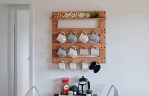 Great Yarmouth Ski Chalet | Eden's cheerful 3-bedroom seaside house