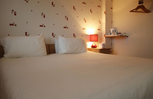 Ardrossan House | Edenmore Guest House