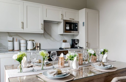 Huddersfield Apartment | Edgerton Apartments 1 Two Bedrooms