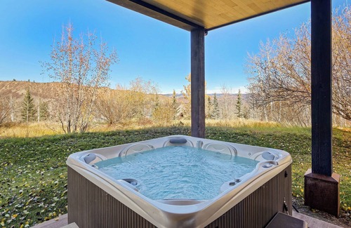 Snowmass Village House | Edgewood Lane Residence: Ski Access Luxury Living