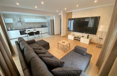 Velas Apartment | Edificio Luisa Premium
