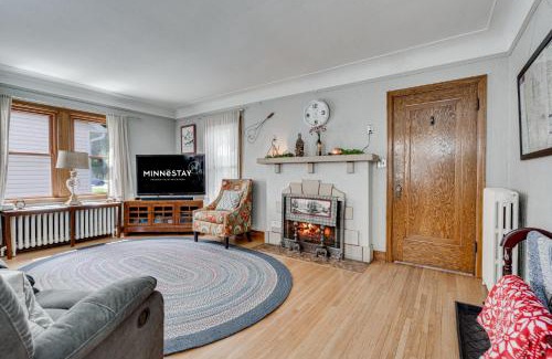 Fulton House | Edina Escape