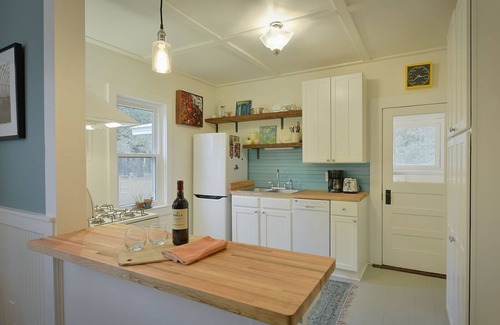 Edisto Island House | Edisto Escape- Creekfront Farmhouse