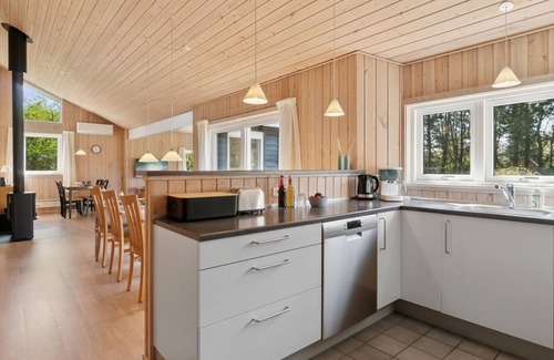 Sømarken House | "Edna" - 500m from the sea by Interhome