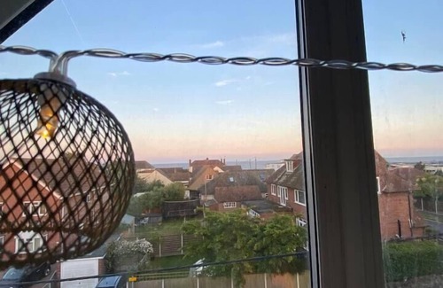 Walton on the Naze House | Edwardian Villa by the Sea,Coastal Walks,King Beds