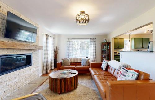 Edwards House | Edwards Escape