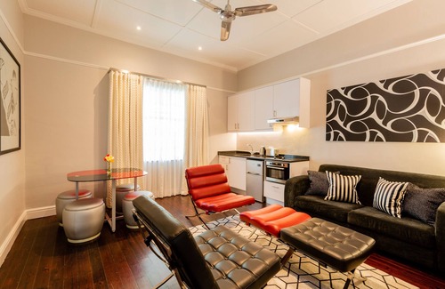 Stellenbosch Central Hotel | Eendracht Apartments