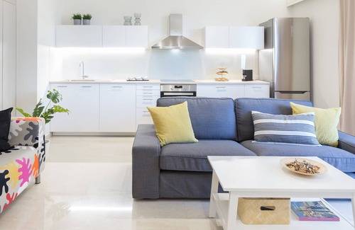 Rethymno Apartment | Effie's Cozy beach front Apartment