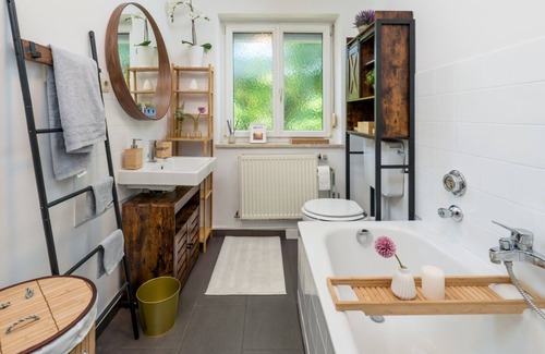 Freilassing Apartment | EG "M" Helle 70m² 2-zimmer Wohnung Nähe Salzburg