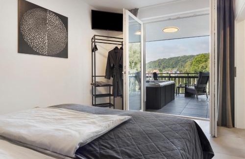 Altenbeken Apartment | Egge Resort 7e mit Whirpool u Sauna