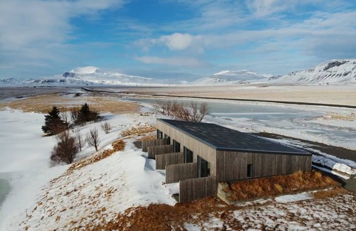 Hjardarfell Apartment | Eiðhús Apartments