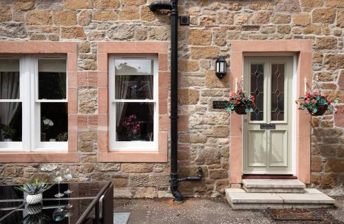 Gattonside House | Eildon View