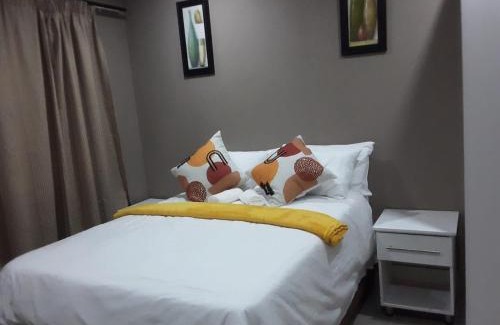 Nongoma House | Ekhenani Guest House