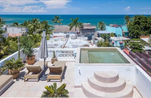 Sayulita Apartment | El 55 Sayulita Stylish couple getaway rooftop pool