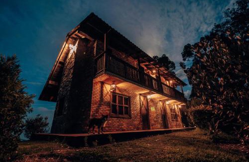 Libano Hotel | El Agrado Restaurante Cabañas