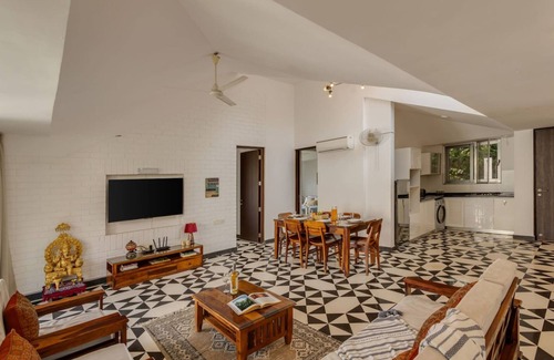 Nerul Apartment | El Arbol by Hireavilla - 2BR w Rooftop Pool Nerul