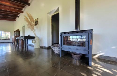 Gowland House | El Búho - Hospedaje en Casa de Campo