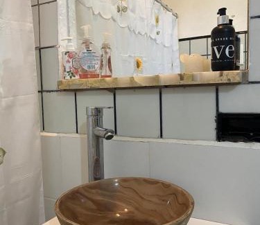 Gowland House | El Búho - Hospedaje en Casa de Campo