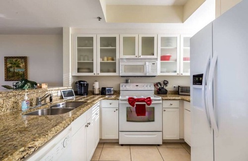 Ruskin Condo | El Capitan U429 2. Little Harbor Beach Resort Tampa Bay