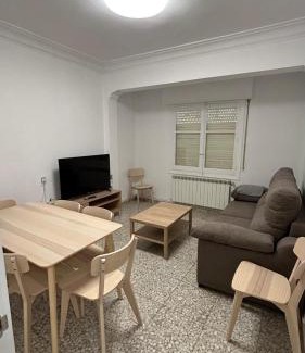 Logrono City Centre Apartment | El Capricho by Clabao