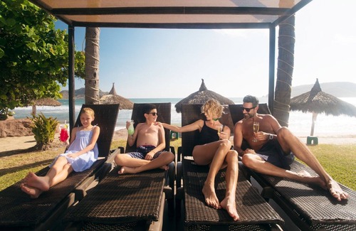 Zona Dorada Resort | El Cid El Moro Beach Hotel - ALL INCLUSIVEBeachfront