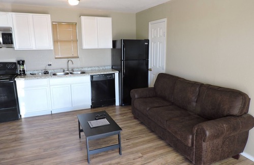 Crystal City Apartment | EL Dorado ranch resort