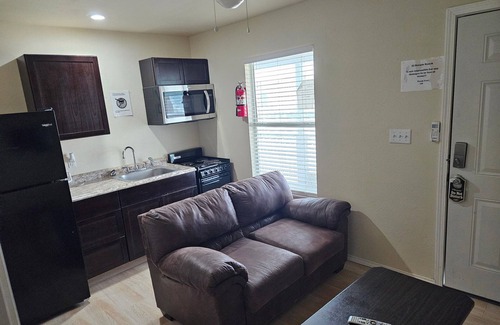Crystal City Apartment | EL Dorado ranch resort