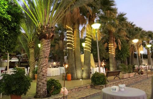 El Ejido Hotel | El Eden