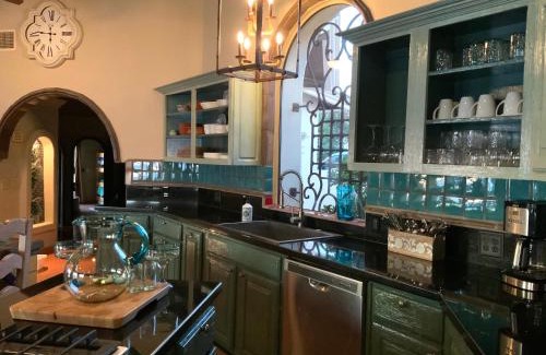 Las Conchas House | El Fin Del Mundo