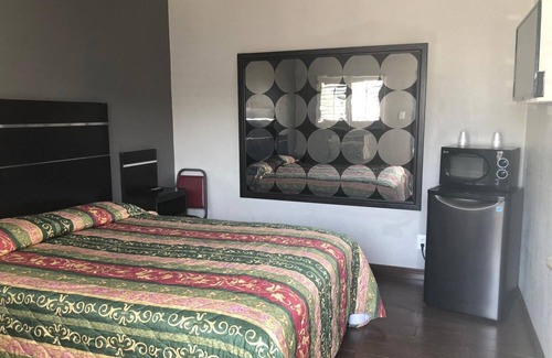 South Gate Hotel | El Grande Motel