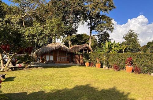Calarca House | El Jardín Casa de Campo