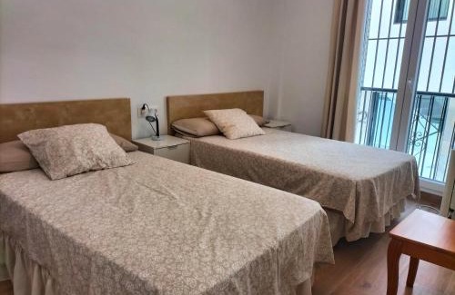 Centro - Sagrario Apartment | El Jardin de la Duquesa