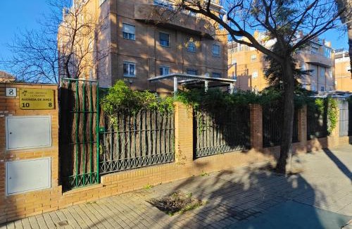Heliopolis House | El Jardin de la Palmera-Ducha solar!