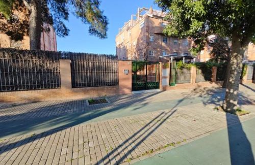 Heliopolis House | El Jardin de la Palmera-Ducha solar!
