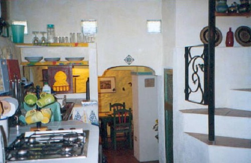 Orgiva Cottage | 'El Nido' Peaceful holiday cottage with private pool and gardens. Dog friendly.