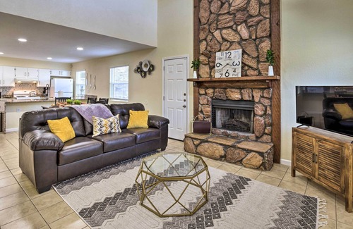 Bandolero - Tarascas House | El Paso Vacation Rental w/ Fireplace